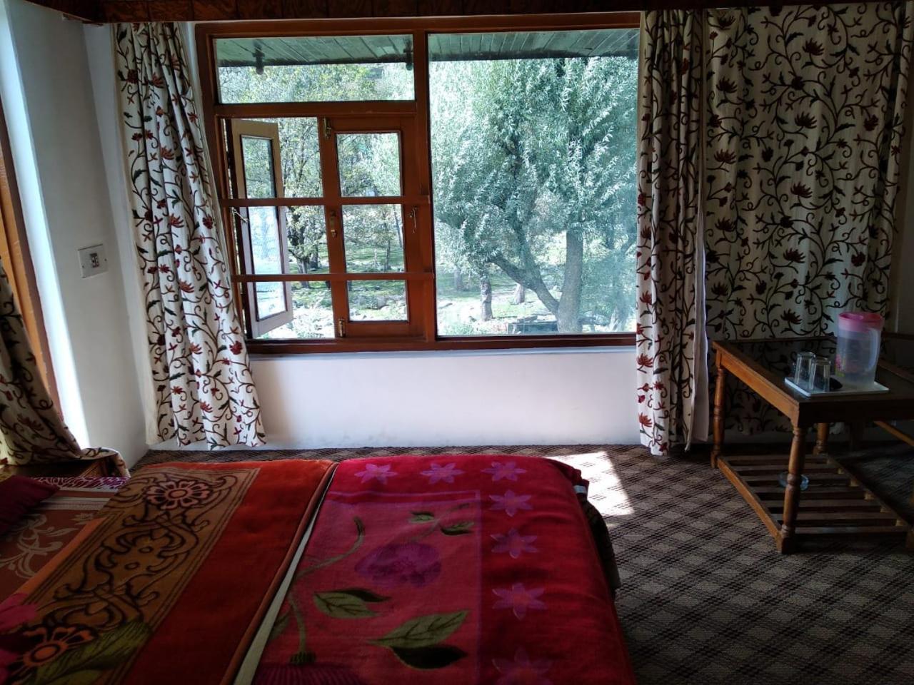 Hotel King Palace Pahalgām Εξωτερικό φωτογραφία